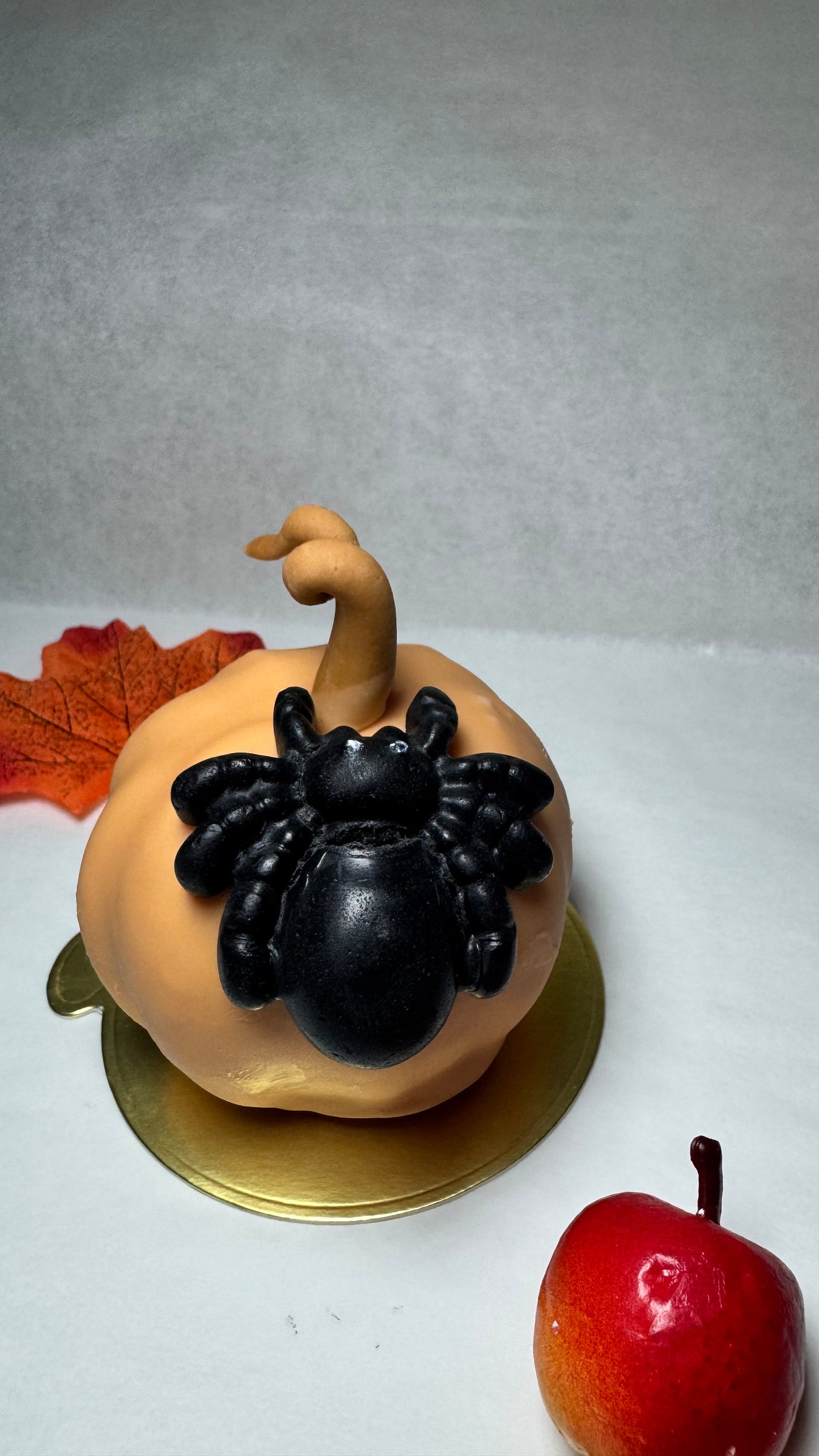 đ Halloween Ădition â Fruktbakelser med tvĂ„ Pumpa & Ăpple đ