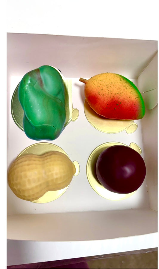 Exclusive  frukt och nötter bakelser ((Pistach, passionfrukt, mango, jordnött)